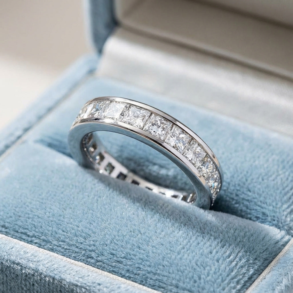 Siena Diamond Ring - Lifestyle 2