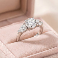Noor Diamond Ring - Lifestyle 3