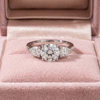 Noor Diamond Ring - Lifestyle 2