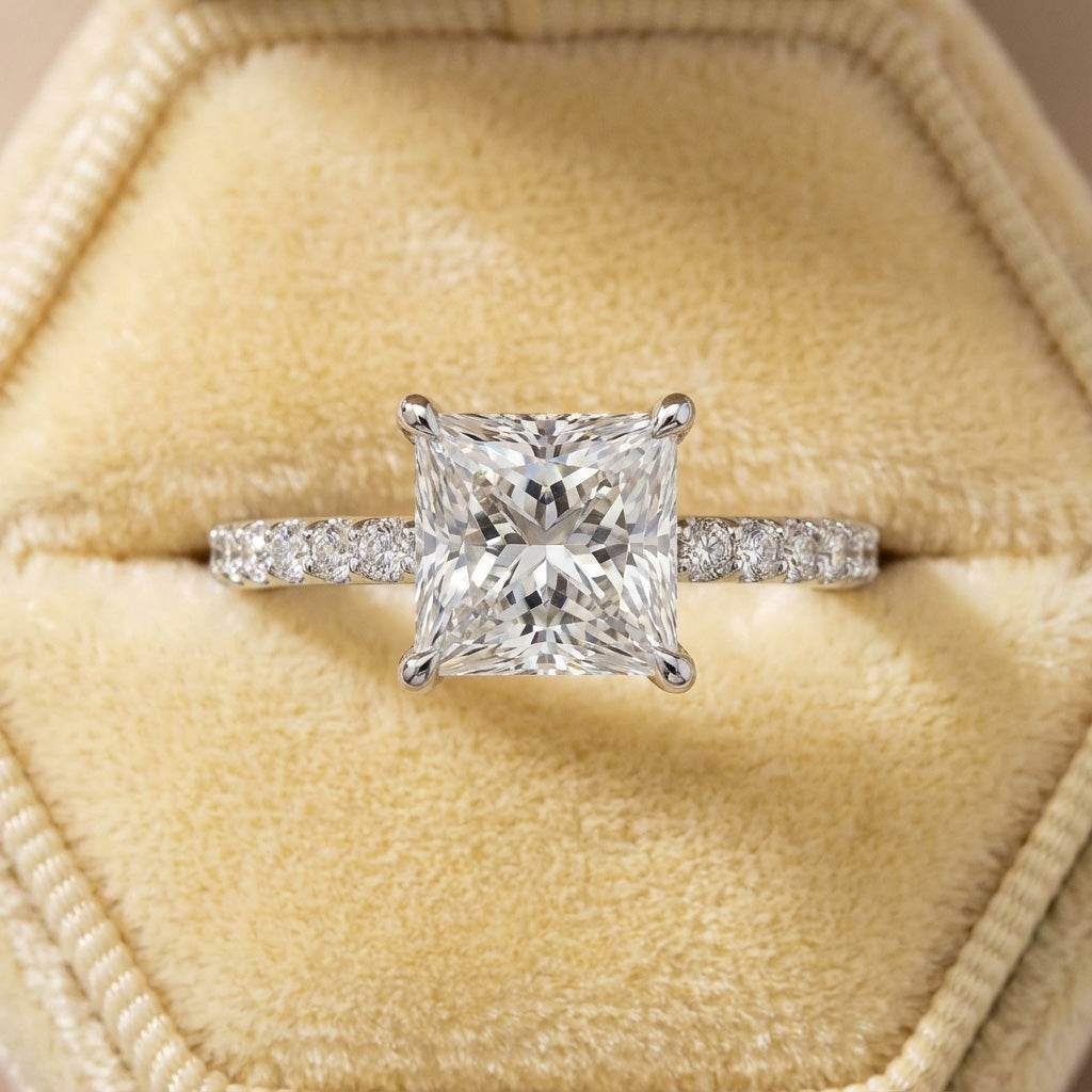 Freya Diamond Ring - Lifestyle 1