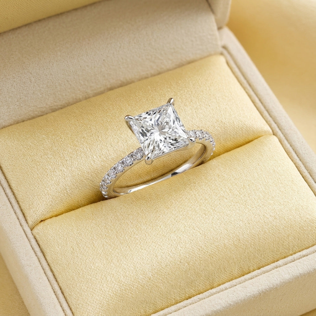 Freya Diamond Ring - Lifestyle 2