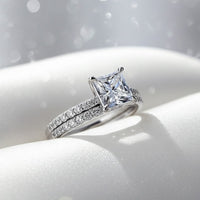 Vera Diamond Jewelry - Lifestyle 1