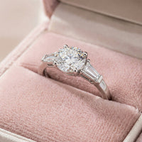 Nina Diamond Ring - Lifestyle 2