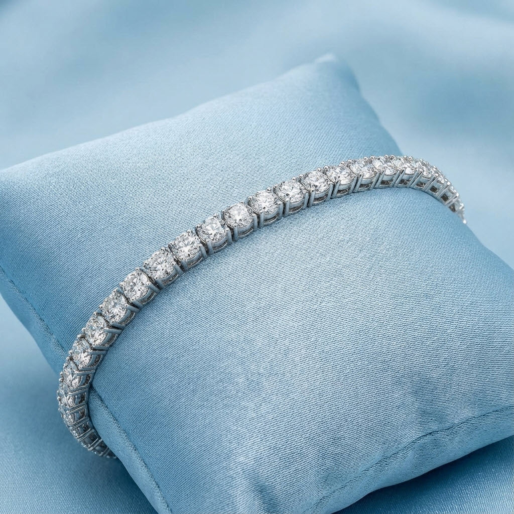 Alina Diamond Bracelet - Lifestyle 2