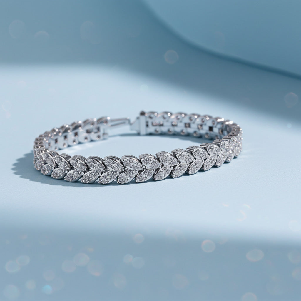 Luna Diamond Bracelet - Lifestyle 1