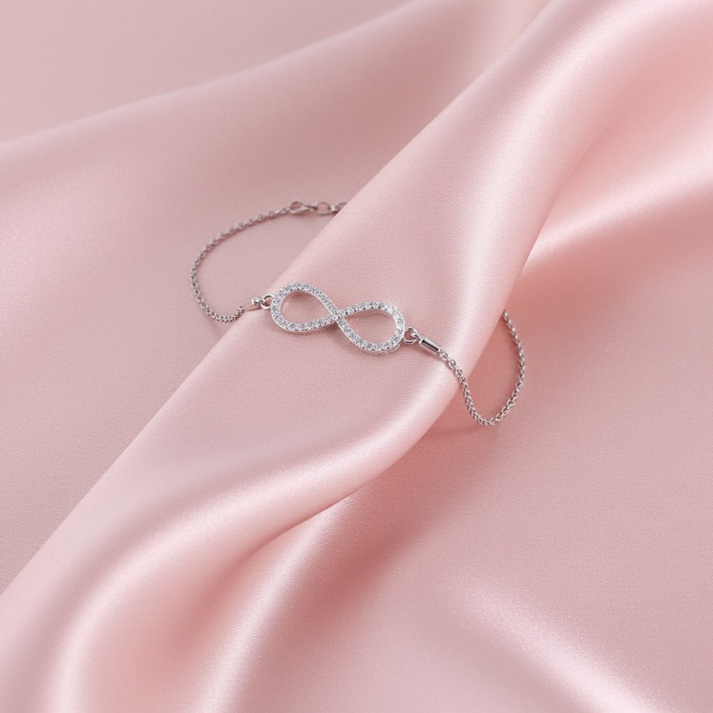 Alina Diamond Bracelet - Lifestyle 1