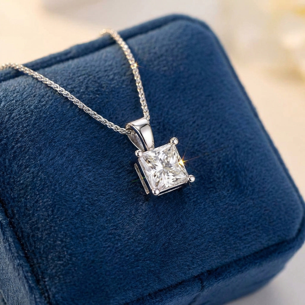 Elara Diamond Jewelry - Lifestyle 2