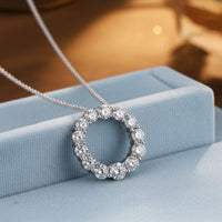 Luna Diamond Jewelry - Lifestyle 2