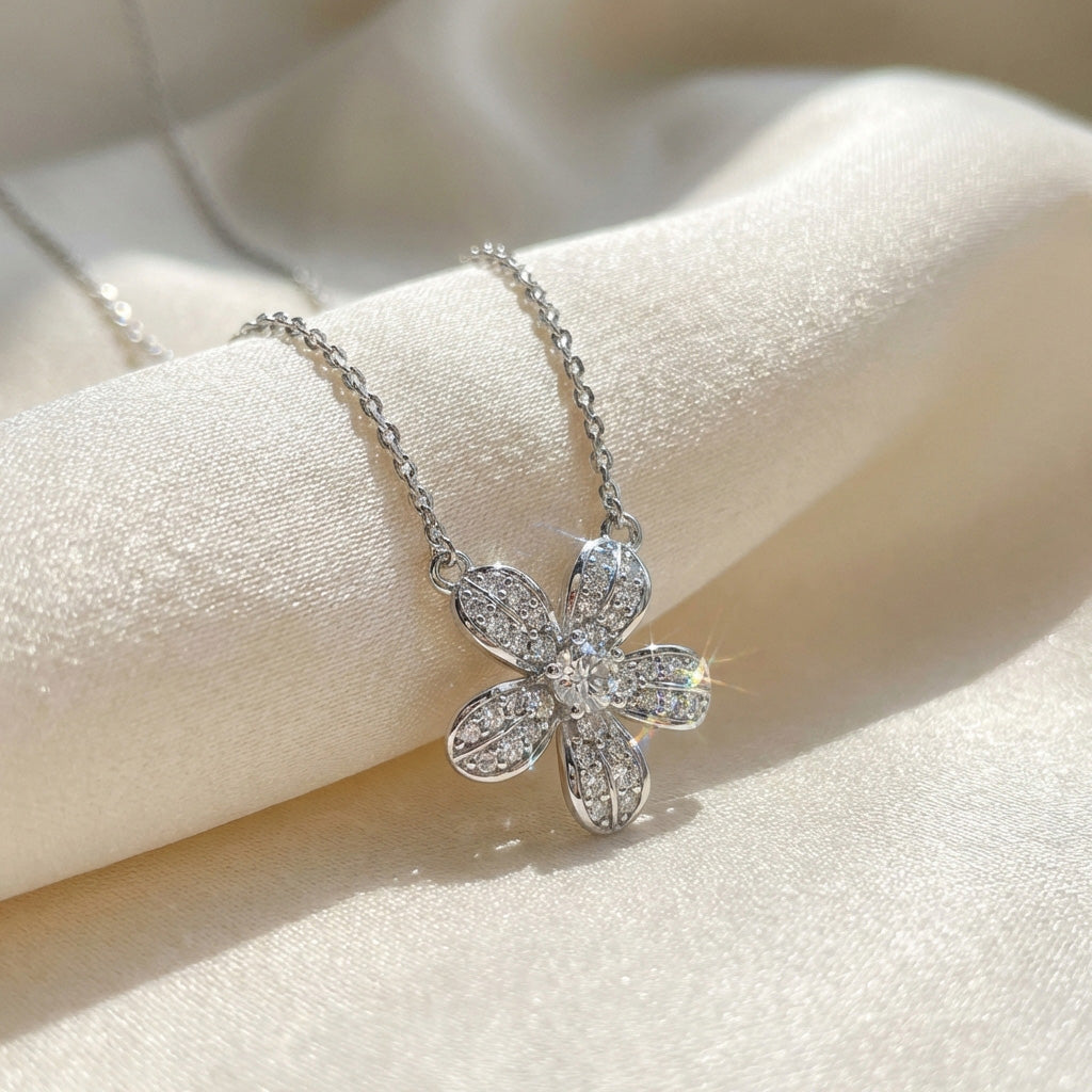 Amara Diamond Jewelry - Lifestyle 3