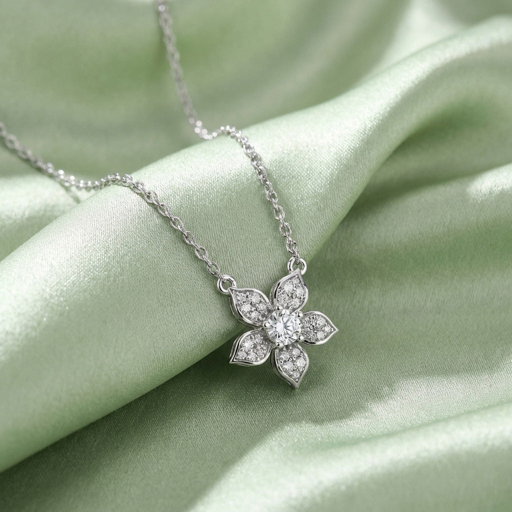 Noor Diamond Jewelry - Lifestyle 1