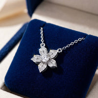 Noor Diamond Jewelry - Lifestyle 2