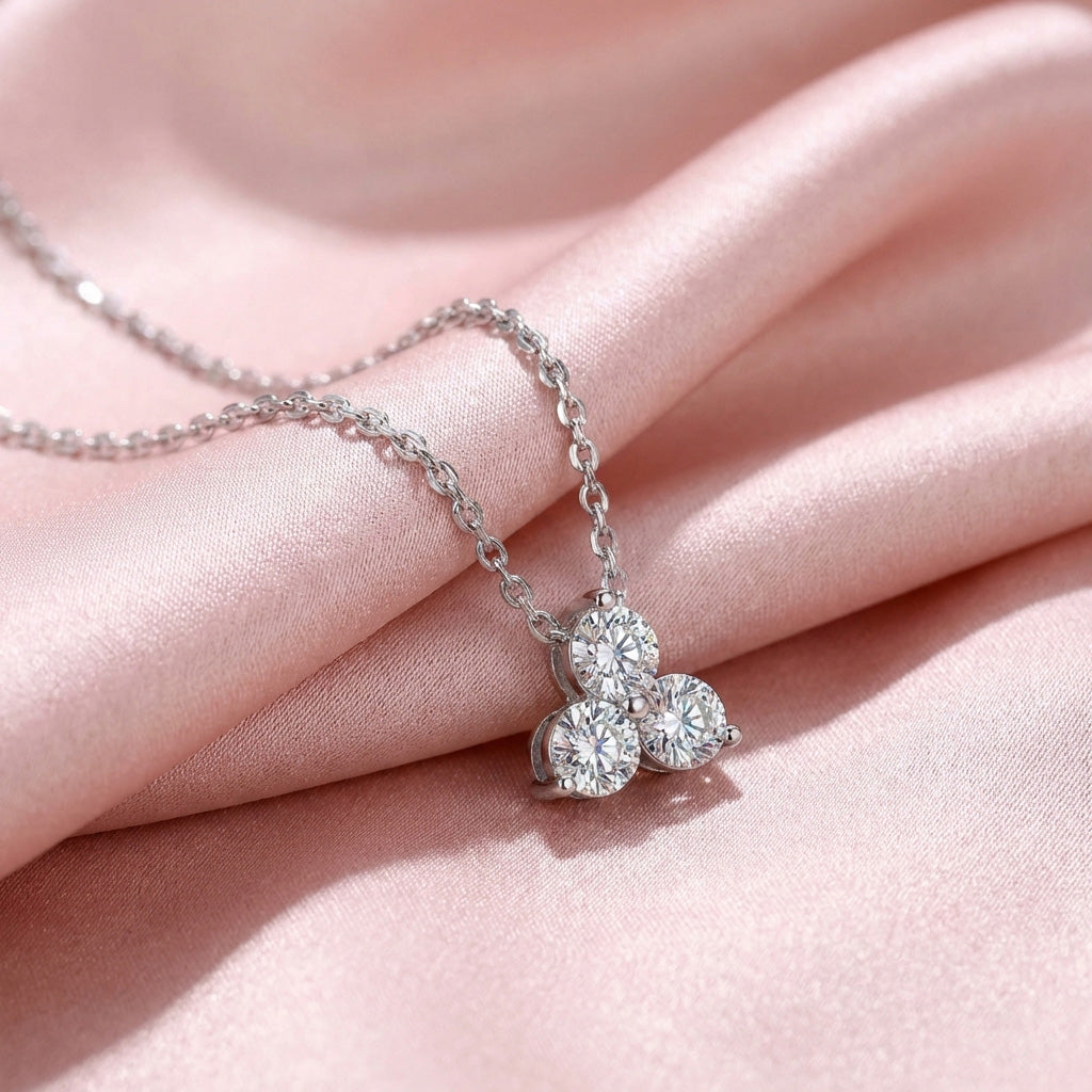 Elara Diamond Jewelry - Lifestyle 1