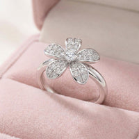 Freya Diamond Ring - Lifestyle 1