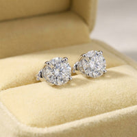 Elara Diamond Jewelry - Lifestyle 1
