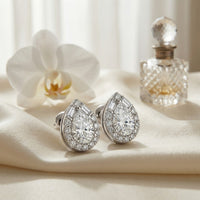 Amara Diamond Jewelry - Lifestyle 3