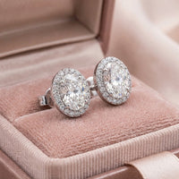 Alina Diamond Jewelry - Lifestyle 1