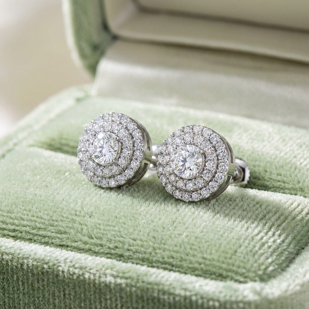 Aria Diamond Jewelry - Lifestyle 1